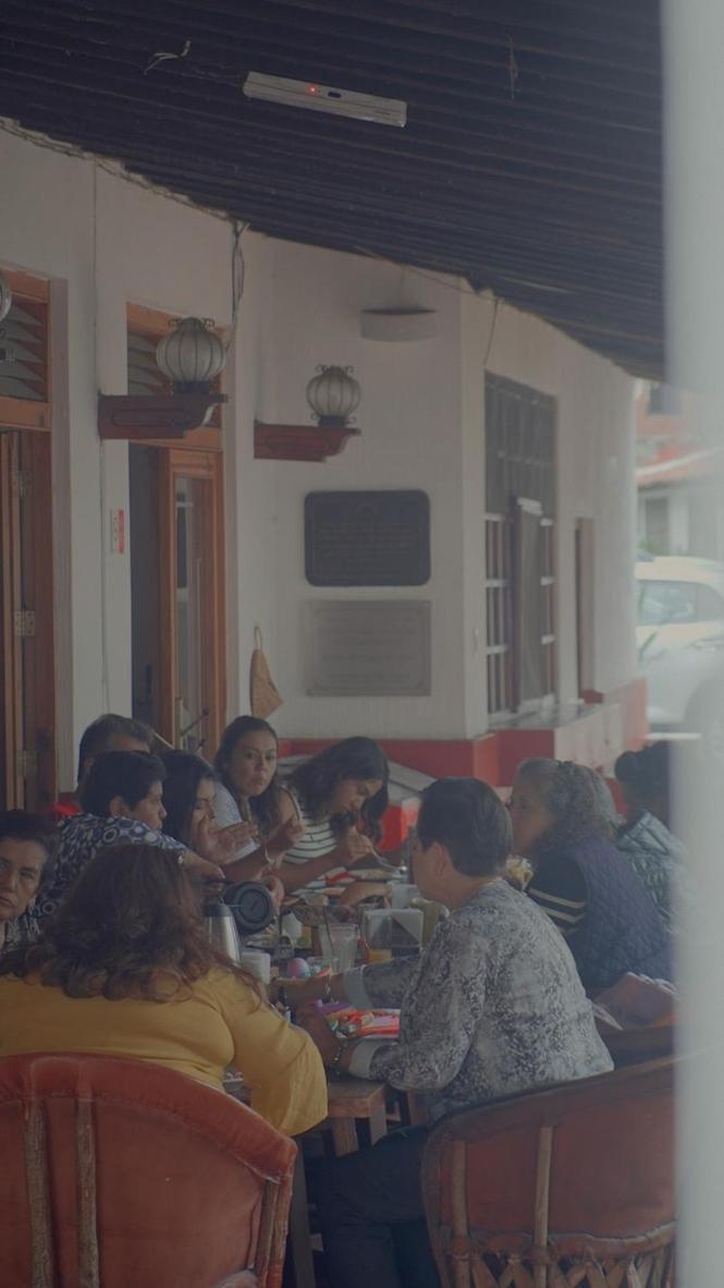Y Restaurant Embajadoras Hotel