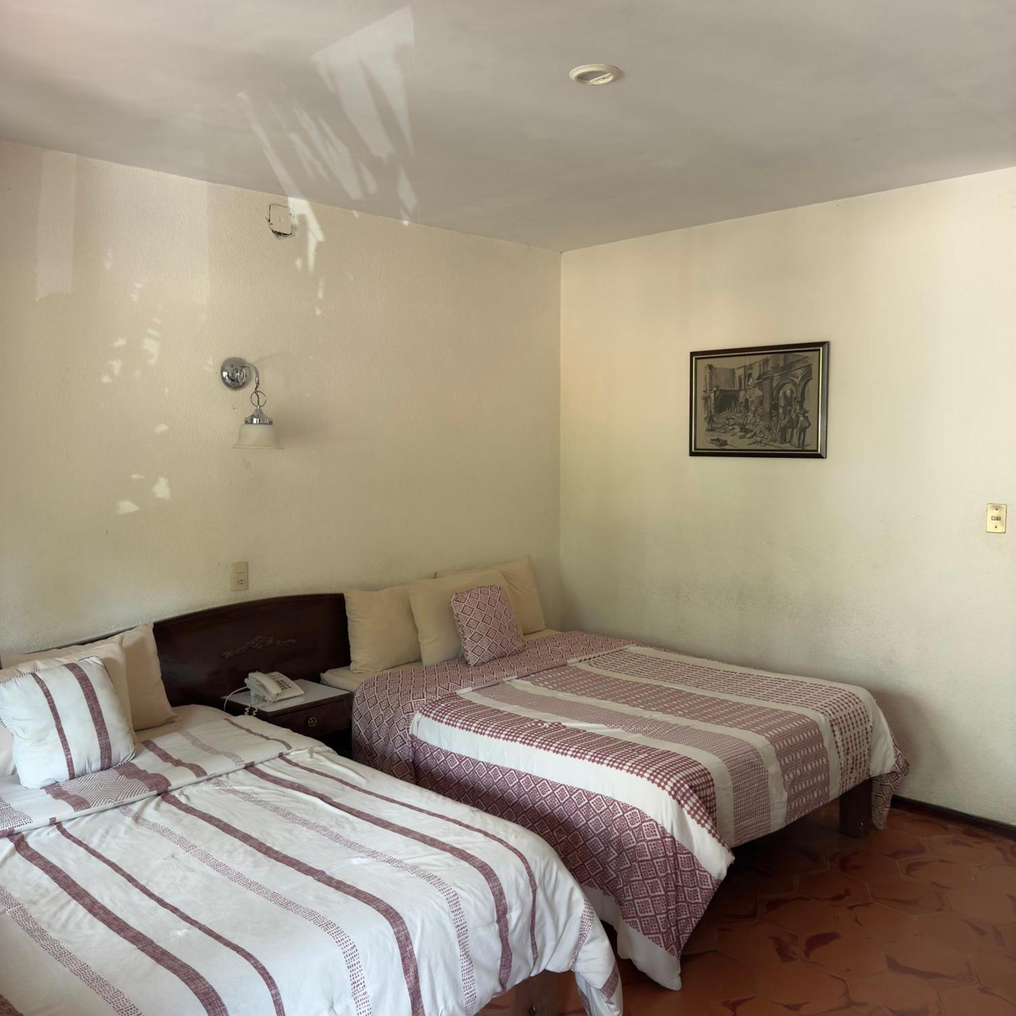 Y Restaurant Embajadoras 3* Guanajuato
